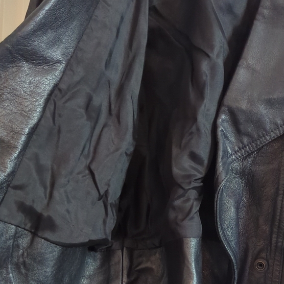 Nostalgia Women's Black Leather Jacket Vintage - Picture 4 of 8